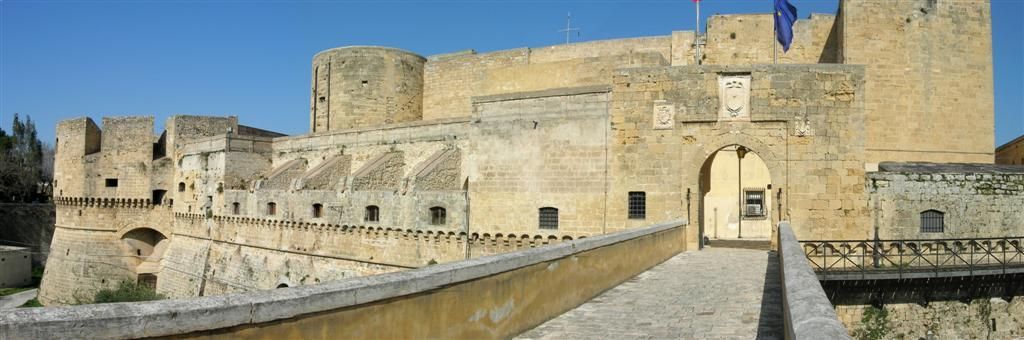 CRUCEROS BRINDISI ITALIA APULIA PUGLIA CRUCEROS SUR DE ITALIA CRUCEROS PUERTOS ORIGINALES PUERTOS POCO HABITUALES CRUCEROS CRUCERISTAS EXPERTOS CRUCEROS APULIA CRUCEROS ITALIA